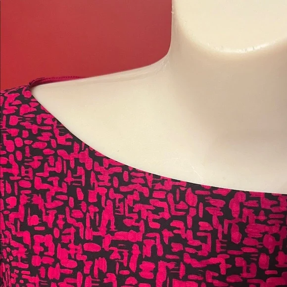 Like new Ralph Lauren Red and Black three-quarter length Sleeve Dress - Picture 5 of 16